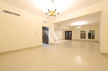 Villa - 4 - 5 for rent in Souk Al gharaffa - Al Gharrafa - Doha Villa - 4 - 5 for rent in Souk Al gharaffa - Al Gharrafa - Doha