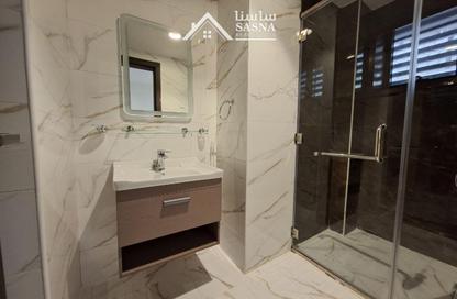 Apartment - 2 Bedrooms - 2 Bathrooms for rent in The Pearl Island - Doha