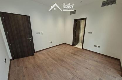 Apartment - 2 Bedrooms - 2 Bathrooms for rent in The Pearl Island - Doha