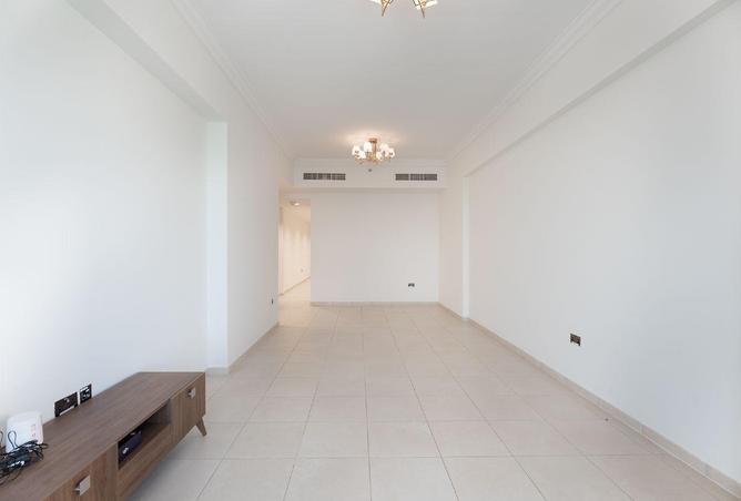 1016025 - Property Image 3