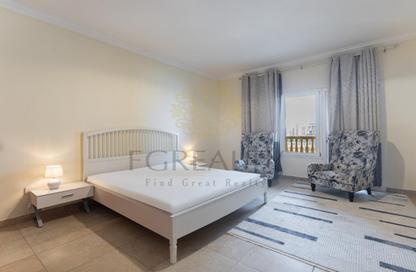 Apartment - 2 Bedrooms - 3 Bathrooms for rent in West Porto Drive - Porto Arabia - The Pearl Island - Doha