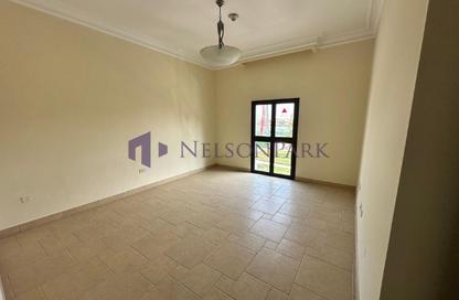 Apartment - 3 Bedrooms - 3 Bathrooms for rent in Carnaval - Qanat Quartier - The Pearl Island - Doha