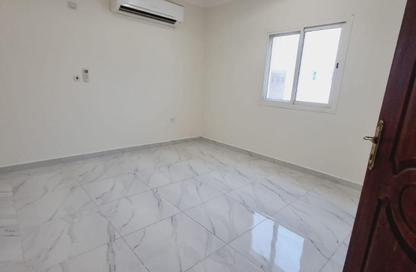 Apartment - 2 Bedrooms - 1 Bathroom for rent in Old Airport Road - Old Airport Road - Doha
