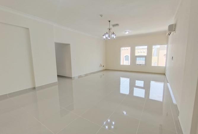 60167835 - Property Main Image