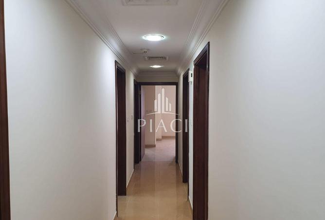 58254821 - Property Image 3
