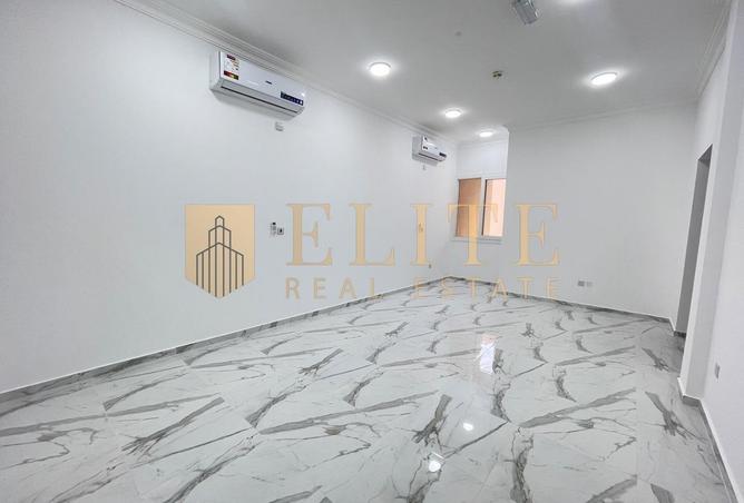 61676417 - Property Image 3