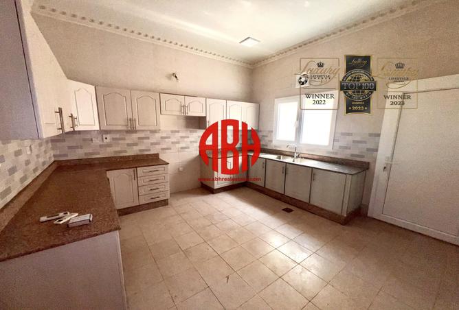 52453437 - Property Image 3