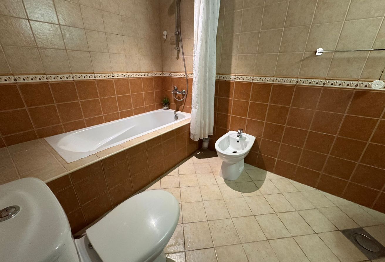 Beatiful 1BHK in Porto Arabia with water view thumbnail 8