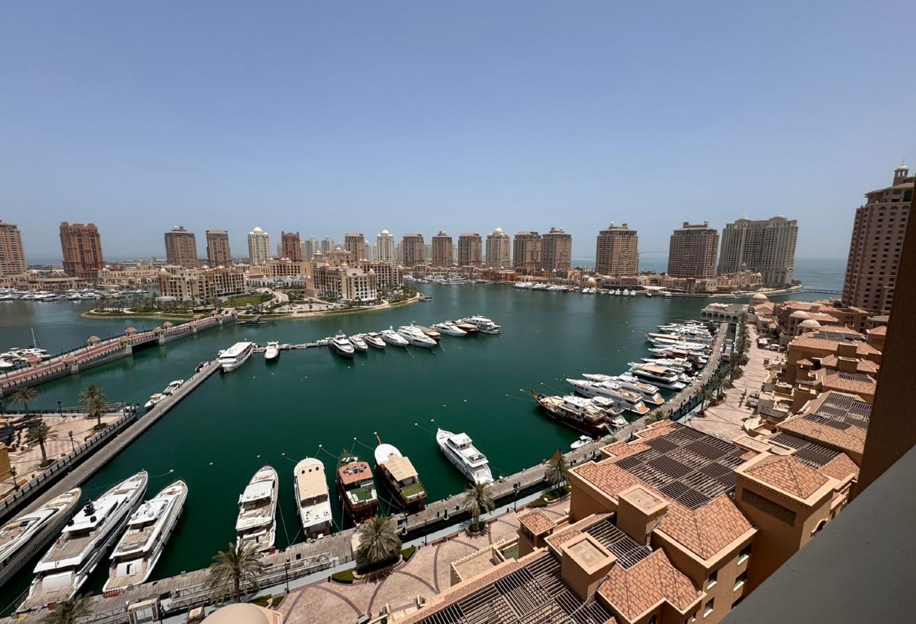 Beatiful 1BHK in Porto Arabia with water view thumbnail 12