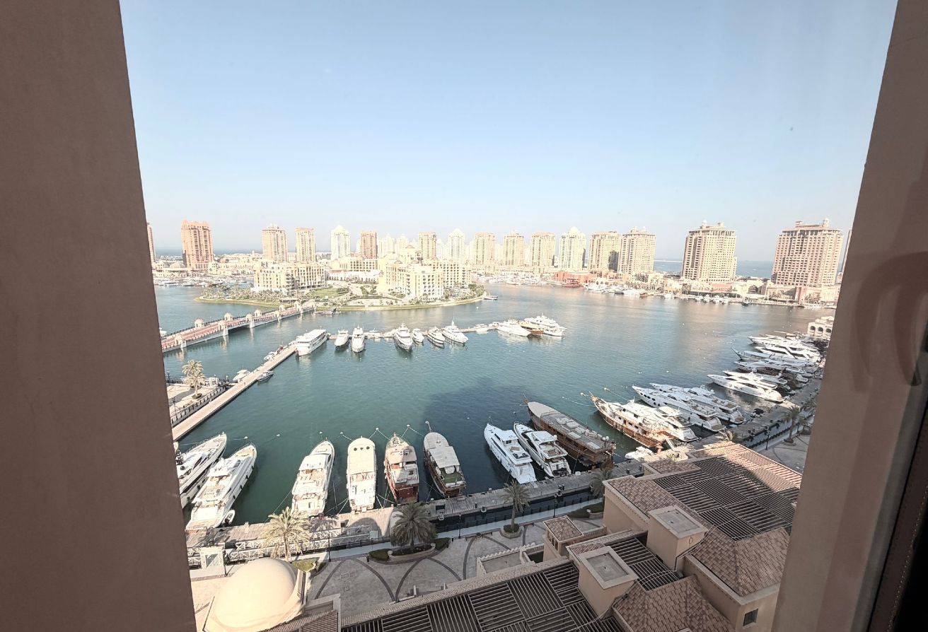 Beatiful 1BHK in Porto Arabia with water view thumbnail 11