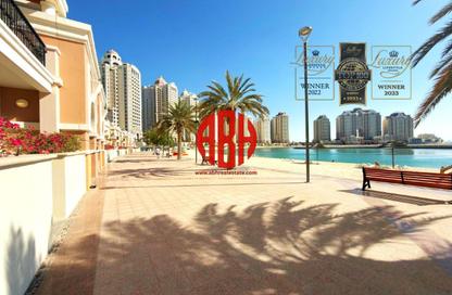 Townhouse - 1 Bedroom - 2 Bathrooms for rent in Viva East - Viva Bahriyah - The Pearl Island - Doha
