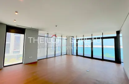 Apartment - 3 Bedrooms - 5 Bathrooms for sale in Seef Lusail Tower 1 - Seef Lusail - Lusail City - Lusail