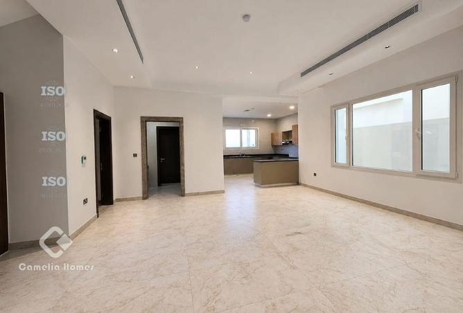 54542385 - صورة العقار 2