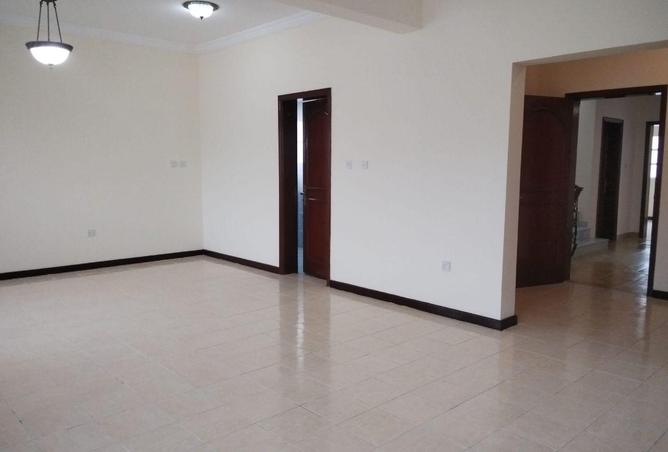 53669812 - Property Image 3