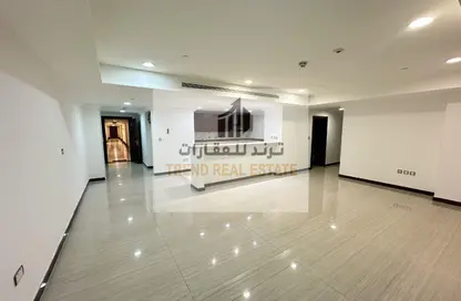 Apartment - 2 Bedrooms - 2 Bathrooms for rent in Two Porto Arabia - Porto Arabia - The Pearl Island - Doha