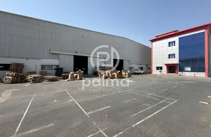 Warehouse - Studio - 7+ Bathrooms for rent in Industrial Area 4 - Industrial Area - Industrial Area - Doha