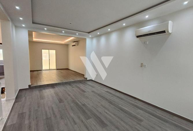 60112388 - Property Main Image