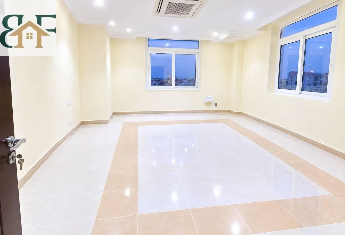 63418893 - Property Main Image