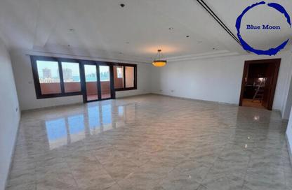Apartment - 3 - 4 for rent in East Porto Drive - Porto Arabia - The Pearl Island - Doha