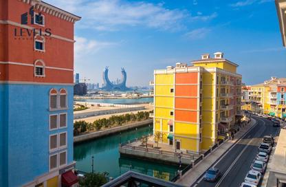 Apartment - 1 Bedroom - 2 Bathrooms for rent in Mercato - Qanat Quartier - The Pearl Island - Doha