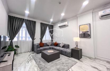 Apartment - 2 Bedrooms - 3 Bathrooms for rent in Al Nasr Street - Al Nasr - Doha