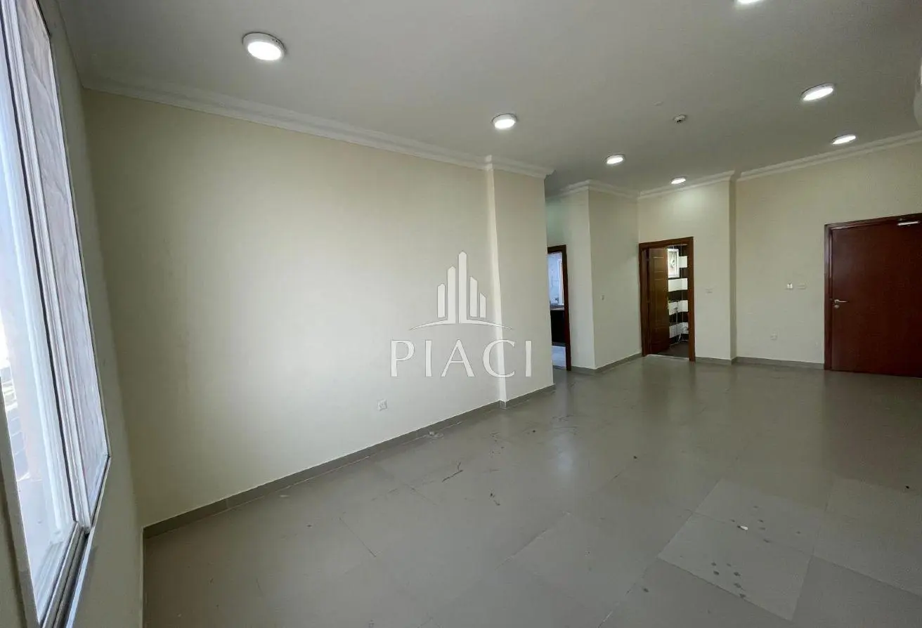 63253163 - Property Main Image