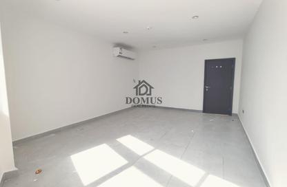 Apartment - 3 Bedrooms - 2 Bathrooms for rent in Anas Street - Fereej Bin Mahmoud North - Fereej Bin Mahmoud - Doha Apartment - 3 Bedrooms - 2 Bathrooms for rent in Anas Street - Fereej Bin Mahmoud North - Fereej Bin Mahmoud - Doha