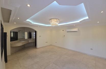 Villa - 6 - 6 for rent in Al Khazin Street - Madinat Khalifa South - Madinat Khalifa - Doha