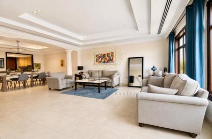 Townhouse - 2 - 3 for sale in West Porto Drive - Porto Arabia - The Pearl Island - Doha