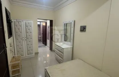 Apartment - 1 Bathroom for rent in Old Airport Road - Doha