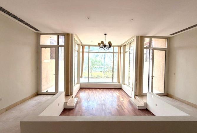 56826733 - Property Image 2