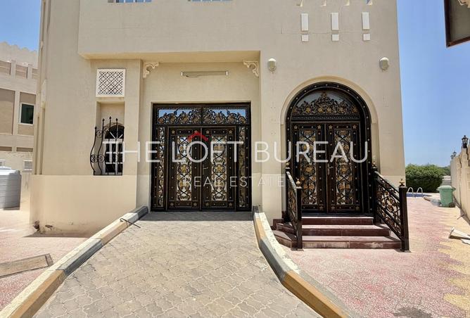 60614009 - Property Image 2