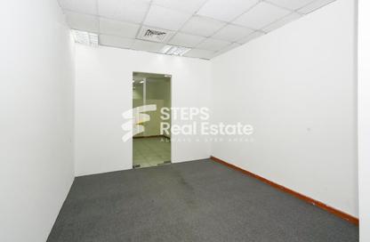 Office Space - Studio - 1 Bathroom for rent in Musheireb Tower - Musheireb - Musheireb - Doha