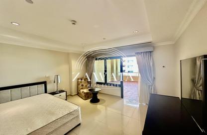 Apartment - 1 Bedroom - 2 Bathrooms for rent in East Porto Drive - Porto Arabia - The Pearl Island - Doha Apartment - 1 Bedroom - 2 Bathrooms for rent in East Porto Drive - Porto Arabia - The Pearl Island - Doha