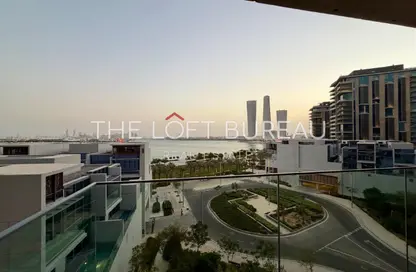 Apartment - 3 Bedrooms - 5 Bathrooms for sale in Seef Lusail Tower 1 - Seef Lusail - Lusail City - Lusail