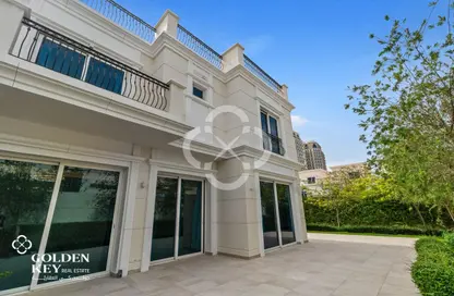 Villa - 6 Bedrooms - 7 Bathrooms for rent in Floresta Gardens - Floresta Gardens - The Pearl Island - Doha
