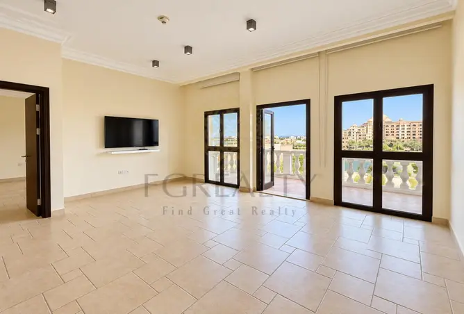 63133842 - Property Image 2