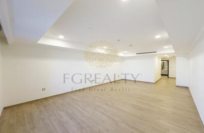 Apartment - 1 - 2 for sale in West Porto Drive - Porto Arabia - The Pearl Island - Doha
