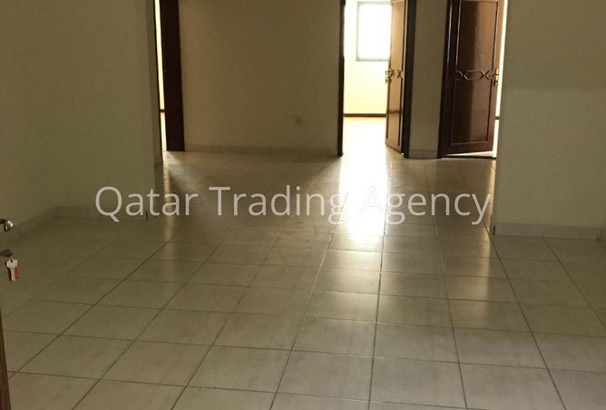 57833231 - Property Main Image