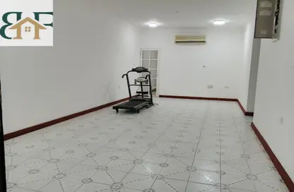 Apartment - 2 Bedrooms - 2 Bathrooms for rent in Al Nasr Street - Al Nasr - Doha