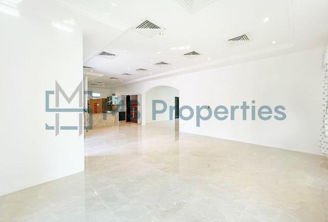 52318184 - Property Main Image