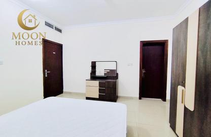 Apartment - 1 Bedroom - 2 Bathrooms for rent in Salaja Street - Doha Al Jadeed - Doha