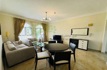 Apartment - 1 - 1 for rent in Umm Ghuwailina 4 - Umm Ghuwailina - Doha