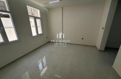 Apartment - 2 Bedrooms - 3 Bathrooms for rent in Kulaib Street - Kulaib Street - Doha Apartment - 2 Bedrooms - 3 Bathrooms for rent in Kulaib Street - Kulaib Street - Doha