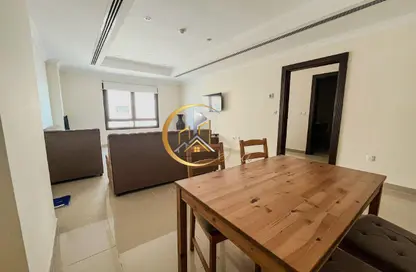 Apartment - 1 Bedroom - 2 Bathrooms for rent in East Porto Drive - Porto Arabia - The Pearl Island - Doha