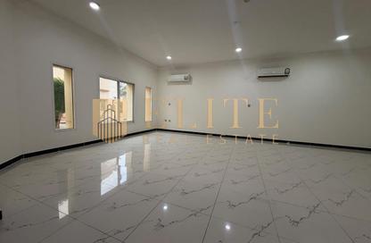 Villa - 5 - 5 for rent in Ain Khaled Villas - Ain Khaled - Doha Villa - 5 - 5 for rent in Ain Khaled Villas - Ain Khaled - Doha