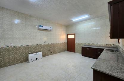 Villa - 6 - 5 for rent in Ain Khaled - Doha