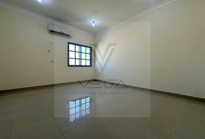 54150944 - صورة العقار 3