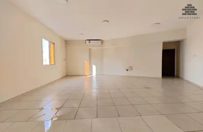 Apartment - 3 Bedrooms - 3 Bathrooms for rent in Muntazah 13 - Al Muntazah - Doha