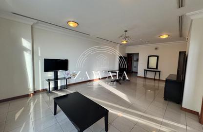 Apartment - 2 Bedrooms - 2 Bathrooms for rent in West Bay Tower - West Bay - West Bay - Doha